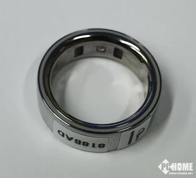 Oura Ring 4 智能戒指曝光，比三星的更好看 - 第 1 张图片 - 小城生活